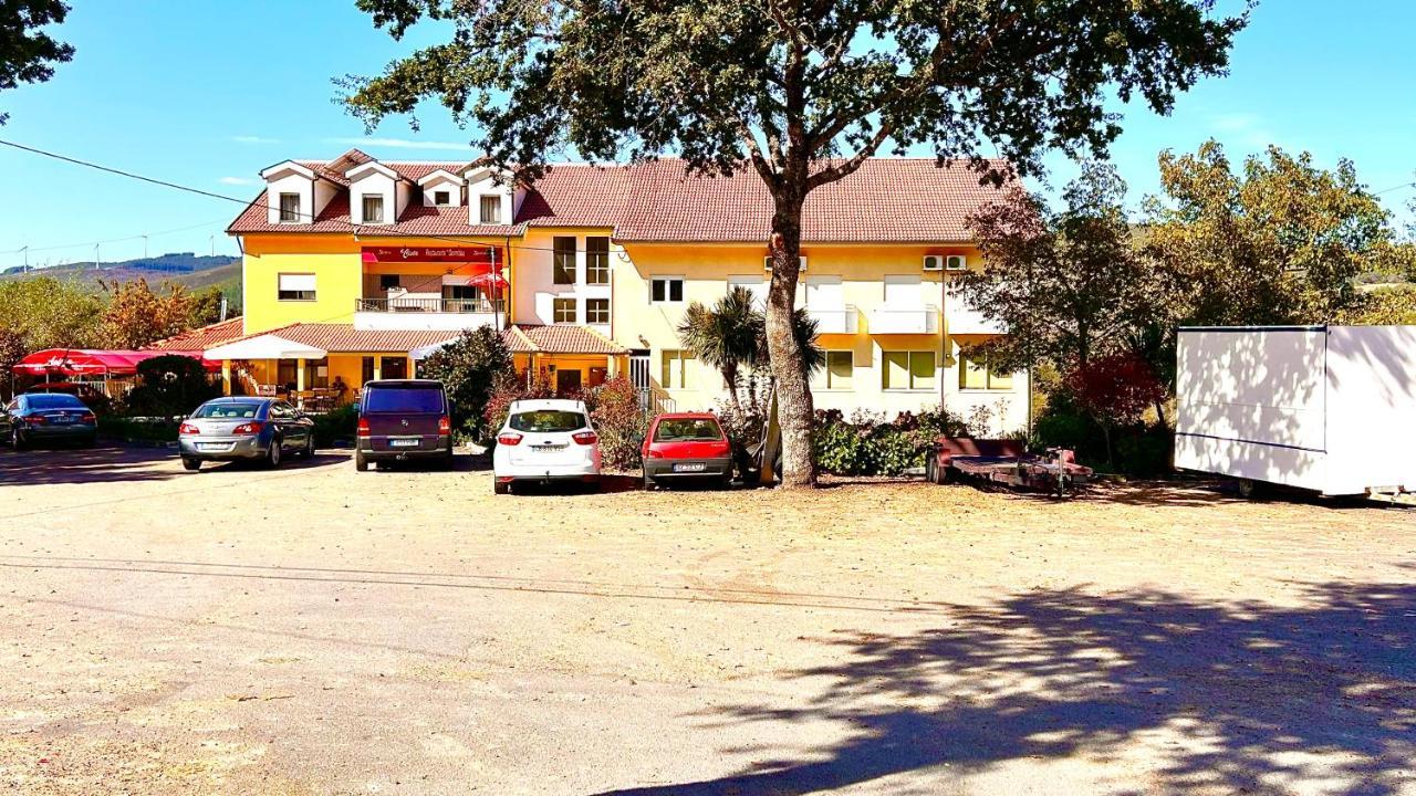 Hotel Residencial A Cista Vila da Ponte Zewnętrze zdjęcie